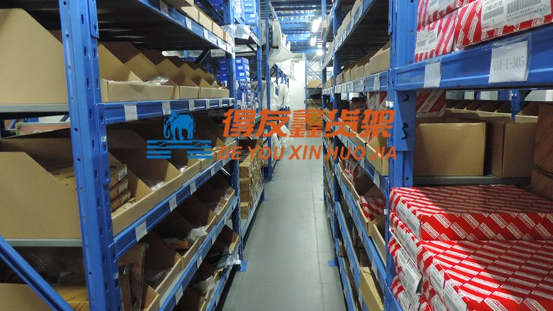 汽车灯具代理加盟，如何把握政策脉搏？**